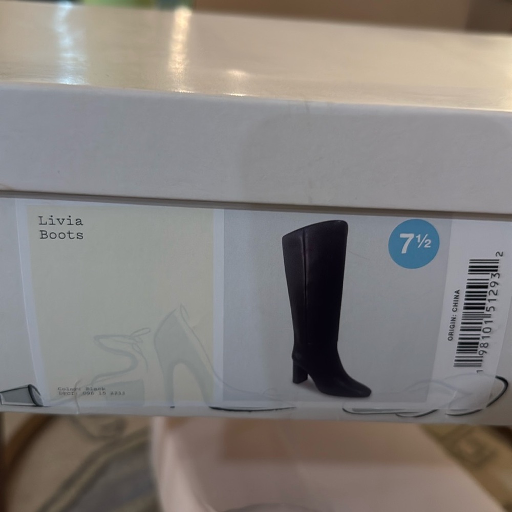 A New Day black boots 7.5